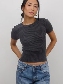Nicerway Ribbed Top in Charcoal