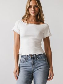 Hannah Lettuce Edge Top in White - FINAL SALE