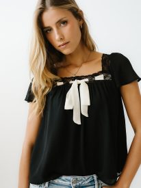 Gianna Lace Trim Blouse in Black