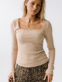 Andrea Knit Top in Taupe
