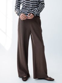 Ronda Ribbed Wide Leg Pants in Brown