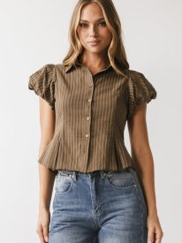 Nicerway Pleated Blouse in Brown