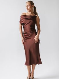 Nicerway Midi Dress in Burgundy
